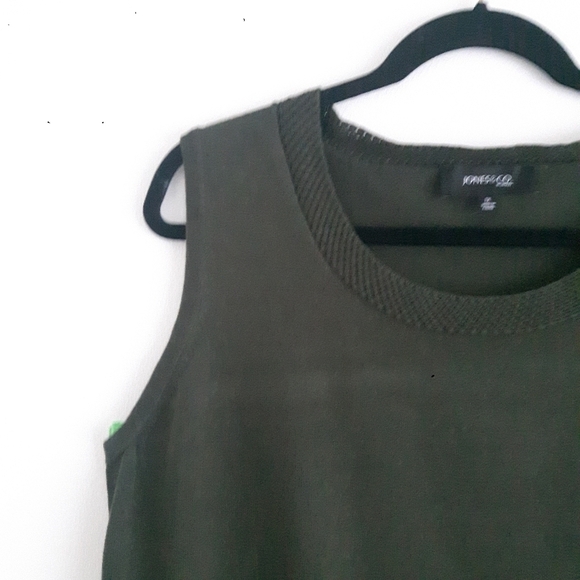2/$35 Sale JONES & Co. Plus  1X Sleeveless knit top  Dark Olive Green - Picture 2 of 8